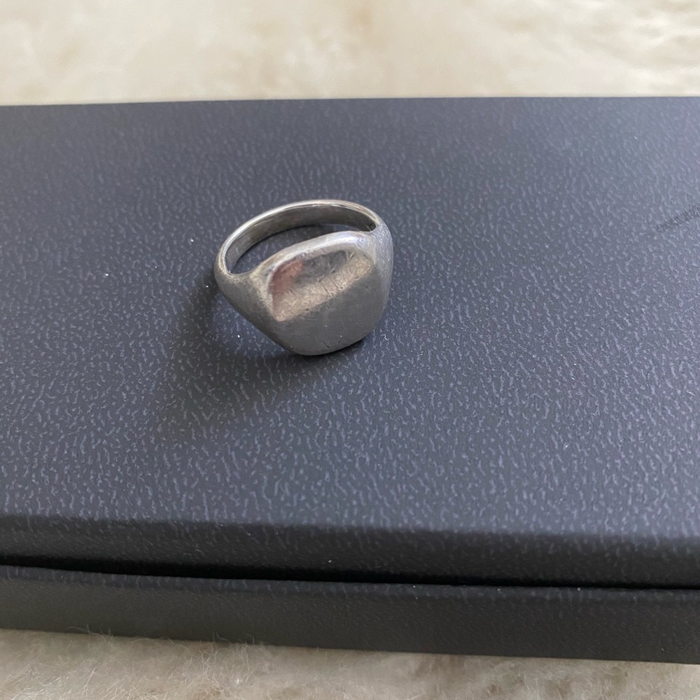 DY pinky ring in silver